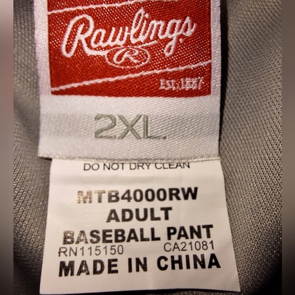 Rawlings men's baseball pants in a 2XL. Pre-loved and in great condition. - Picture 4 of 5